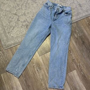 Abercrombie curve love 90s straight ultra high-rise jeans sz. 4 short/27 short